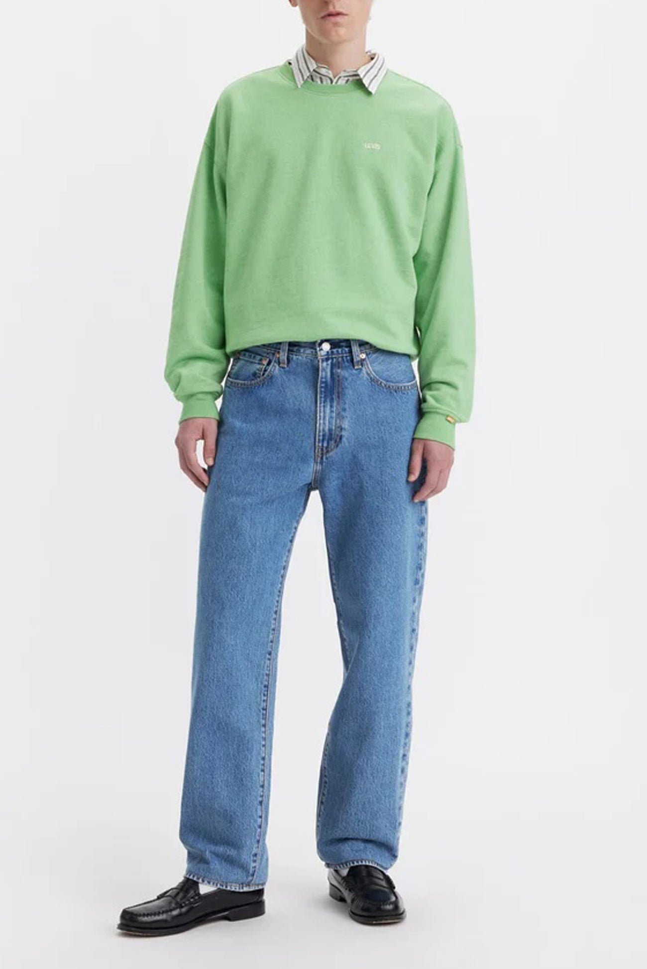 568-Loose-Straight-Jean-Blue-Essentials1
